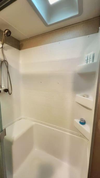 Appartamento Luxury Glamping Near Idaho Event Center In Nampa Esterno foto