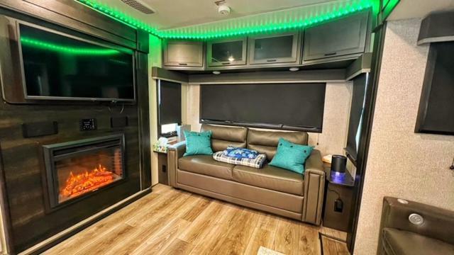 Appartamento Luxury Glamping Near Idaho Event Center In Nampa Esterno foto